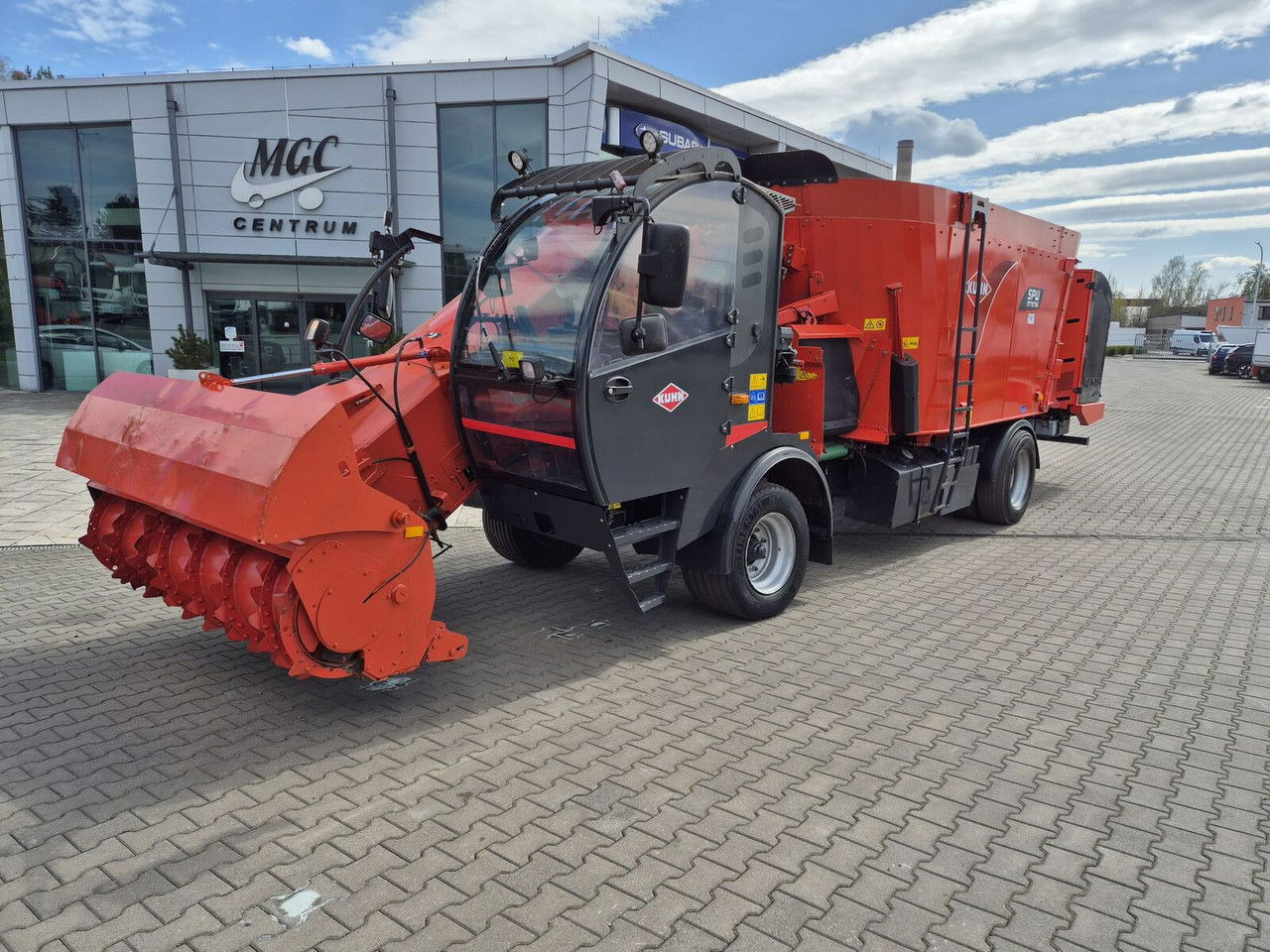 Kuhn SPW 22 Intense /feed wagon/ 1 Owner / NEW Service SPW 22 Intense /feed wago - 饲料搅拌车:图2 Kuhn SPW 22 Intense /feed wagon/ 1 Owner / NEW Service SPW 22 Intense /feed wago - 饲料搅拌车:图2