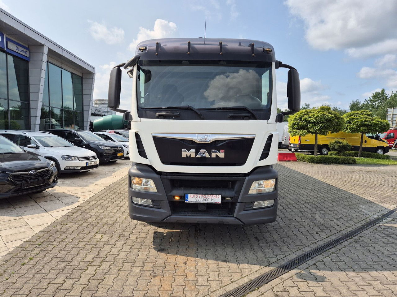 MAN TGS 26.400 - 厢式卡车:图3 MAN TGS 26.400 - 厢式卡车:图3
