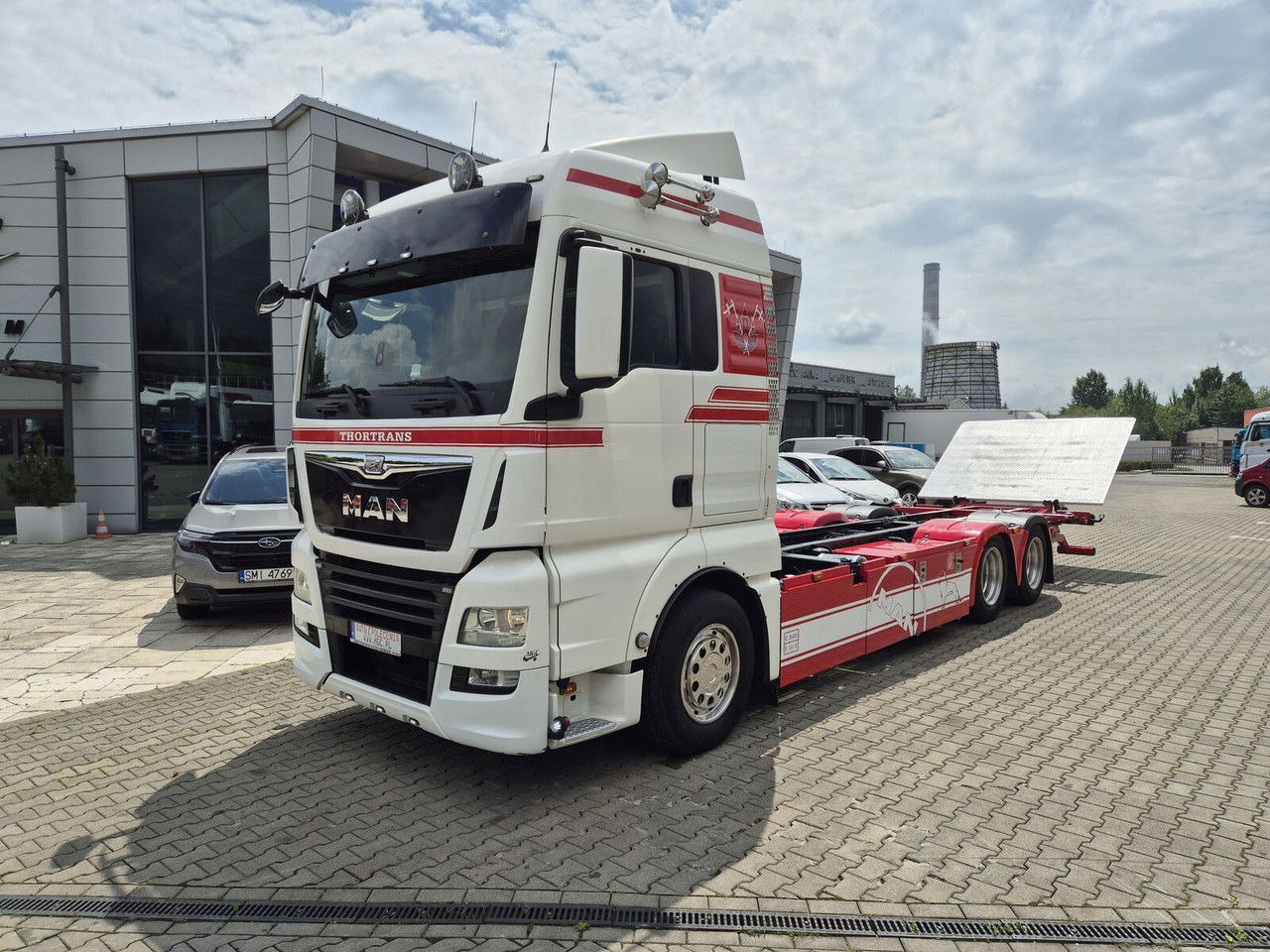 MAN TGX 28 28.420 , 6x2-2 LL + Trailer HFR KM 20 - 集装箱运输车/ 可拆卸车身的卡车:图3 MAN TGX 28 28.420 , 6x2-2 LL + Trailer HFR KM 20 - 集装箱运输车/ 可拆卸车身的卡车:图3