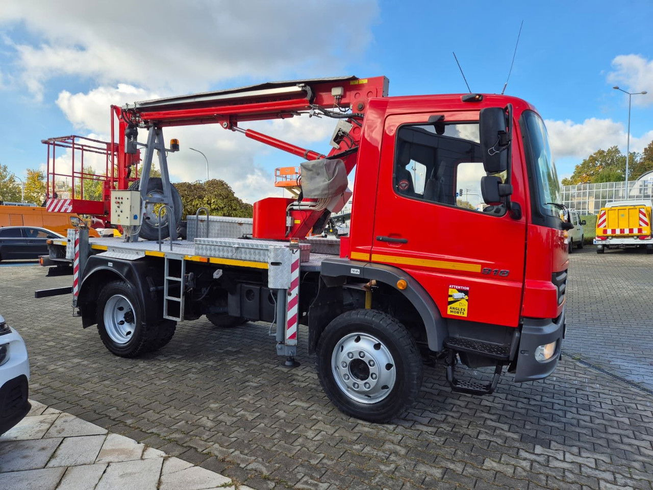 Mercedes-Benz Atego 918 4x4 / 16 M Lift / Serviced - 车载空中平台:图1 Mercedes-Benz Atego 918 4x4 / 16 M Lift / Serviced - 车载空中平台:图1