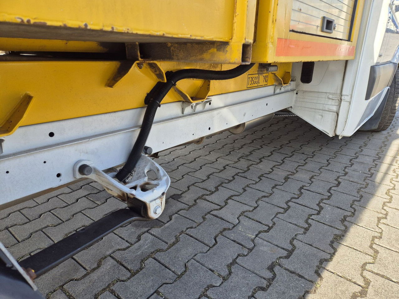 垃圾车 Mercedes-Benz Sprinter 316 CDi Aut. / Hummel HU2 / Webasto / 1 Owner Mercedes-Benz Sprinter 316 CDi Aut. / Hummel HU2 / Webasto / 1 Owner：图17