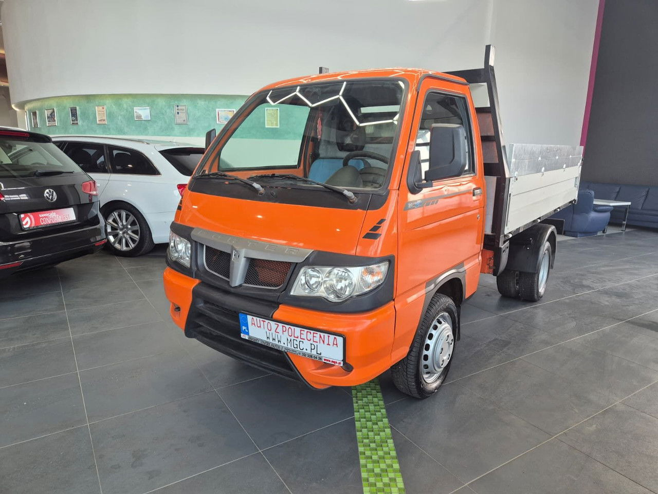 PIAGGIO Porter Maxxi eXtra / Kipper / 1 Owner / LOW KM - 翻斗货车:图2 PIAGGIO Porter Maxxi eXtra / Kipper / 1 Owner / LOW KM - 翻斗货车:图2