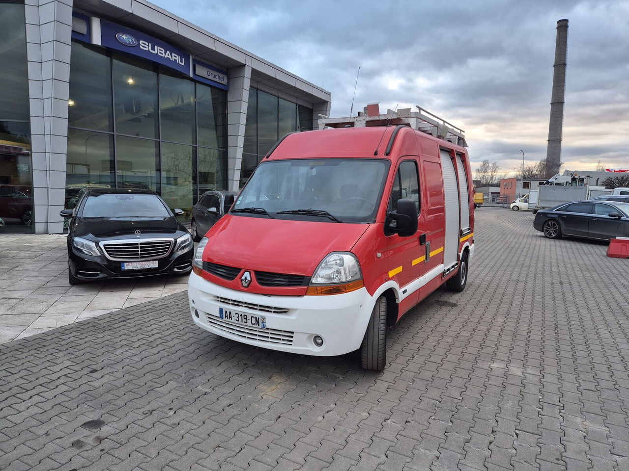 Renault Master 2.5 DCi / Only 25TKM / Like NEW / WE Have 3 THE Same - 消防车:图3 Renault Master 2.5 DCi / Only 25TKM / Like NEW / WE Have 3 THE Same - 消防车:图3