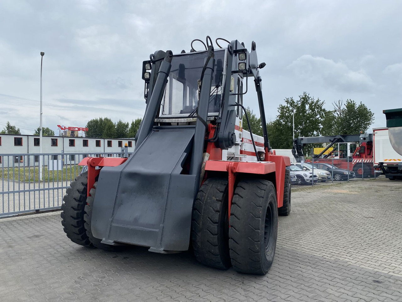 SVETRUCK TMF 12/9 HB / 1 Owner / Elme Spreader / Wood LOG A RM - 前移式堆垛机:图5 SVETRUCK TMF 12/9 HB / 1 Owner / Elme Spreader / Wood LOG A RM - 前移式堆垛机:图5