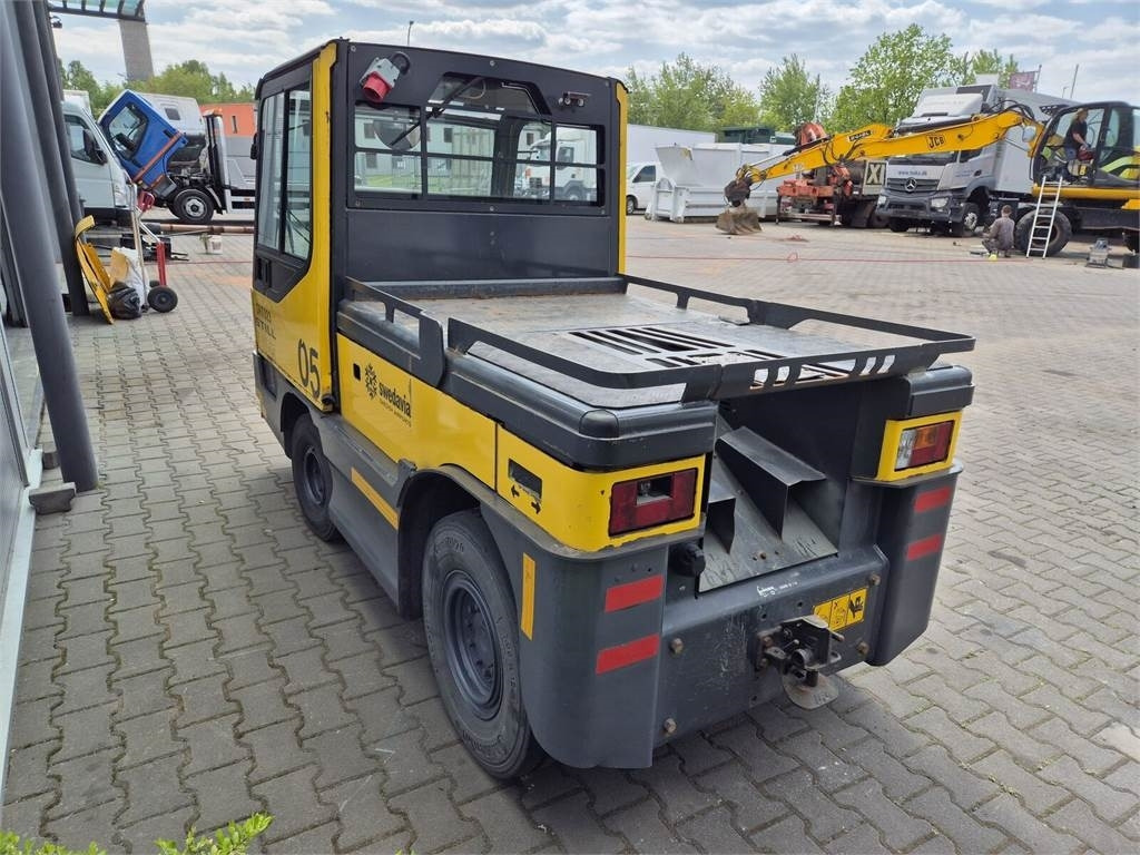 Still R 07-25 , NO BATTERY , NEW TIRES - 牵引车站:图3 Still R 07-25 , NO BATTERY , NEW TIRES - 牵引车站:图3