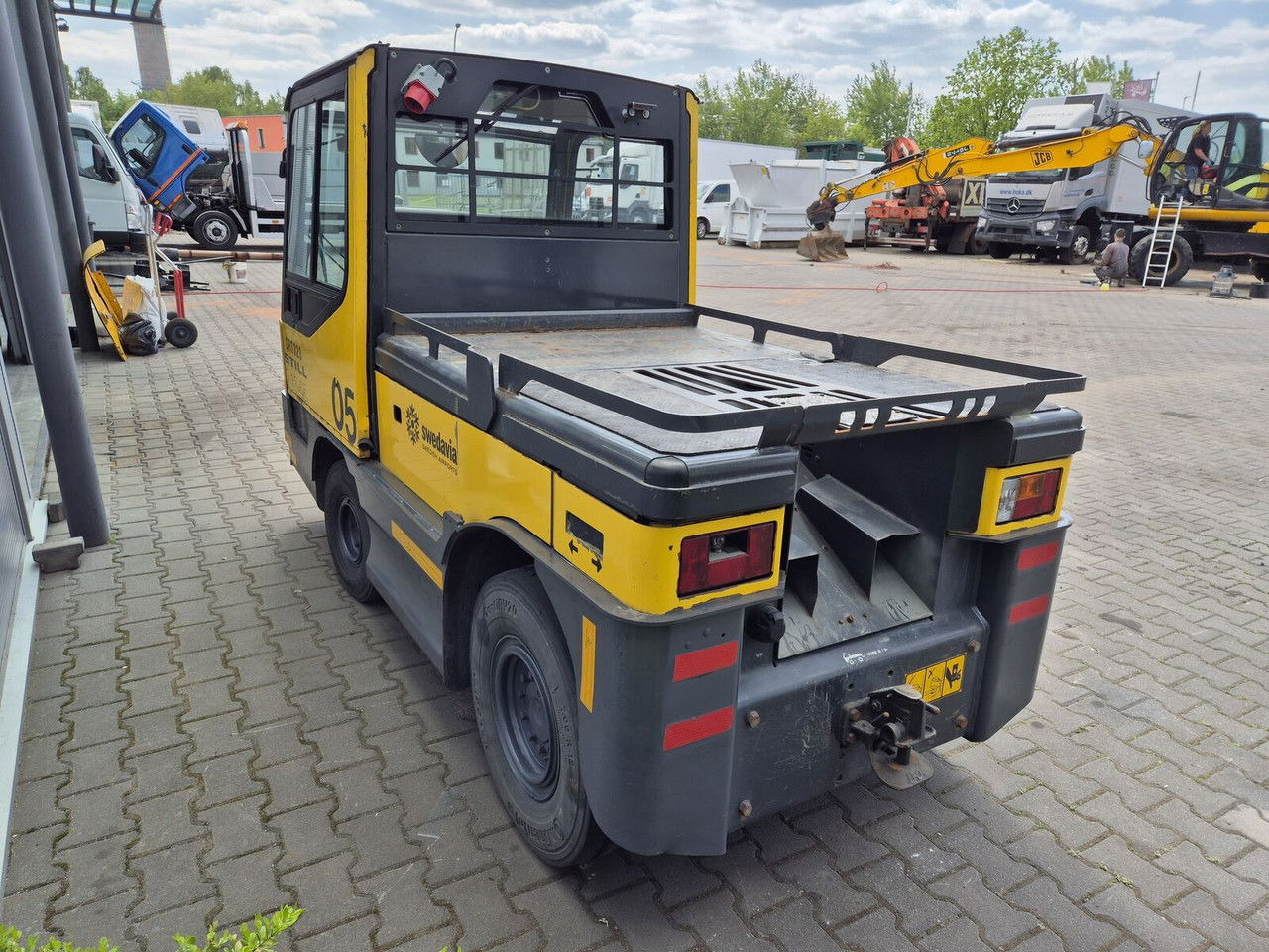 Still R 07-25 , NO Battery , NEW Tires - 牵引车站:图3 Still R 07-25 , NO Battery , NEW Tires - 牵引车站:图3