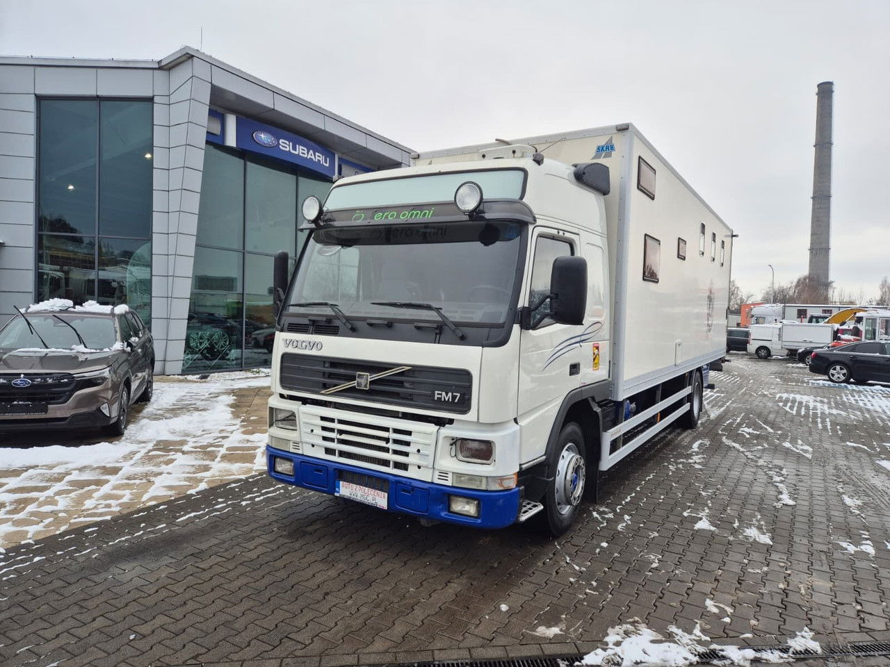 VOLVO FM 7 5 Horses / 3 People Live Cabin / 1 Owner / Serviced - 马匹运输车:图2 VOLVO FM 7 5 Horses / 3 People Live Cabin / 1 Owner / Serviced - 马匹运输车:图2