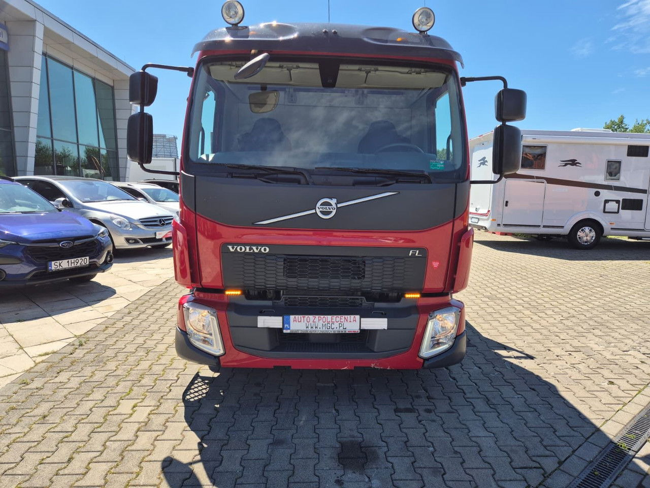 Volvo FL 210 1 Owner / LOW KM / Fassi - 栏板式/ 平板卡车, 起重车:图3 Volvo FL 210 1 Owner / LOW KM / Fassi - 栏板式/ 平板卡车, 起重车:图3