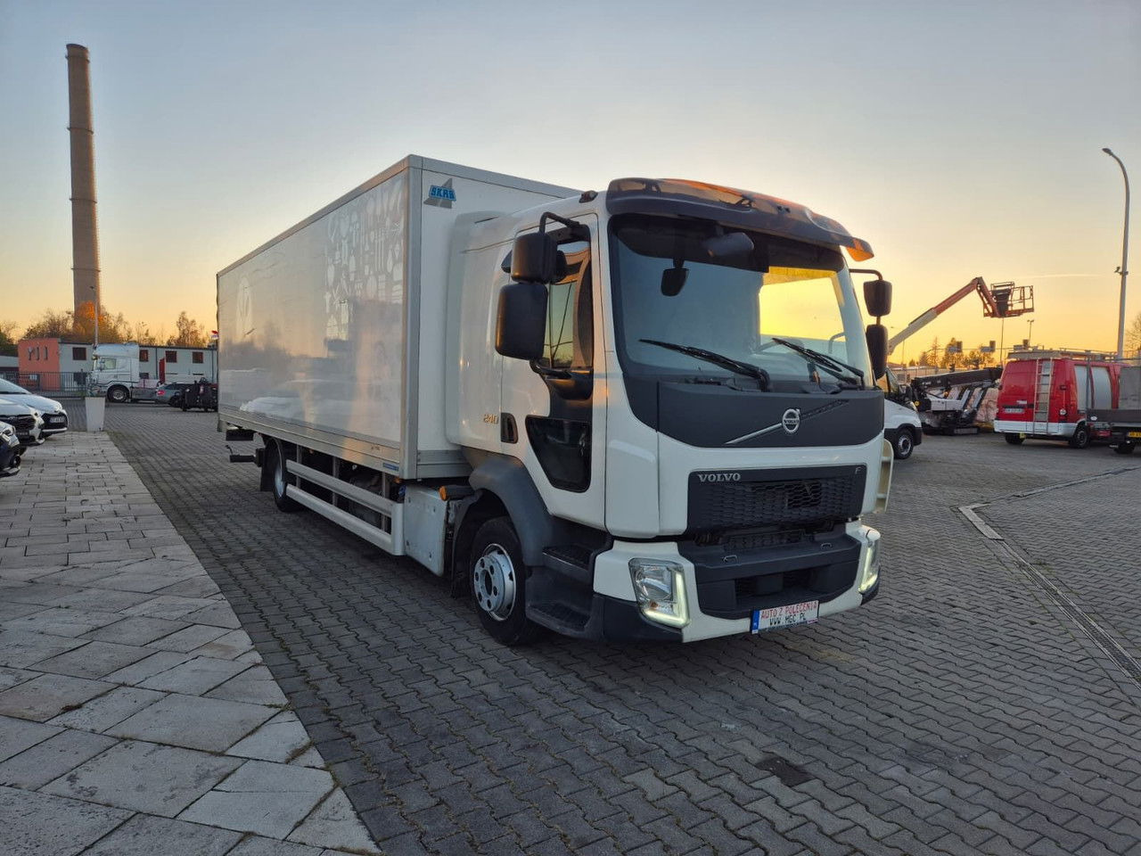 Volvo FL 240 - 冷藏车:图4 Volvo FL 240 - 冷藏车:图4