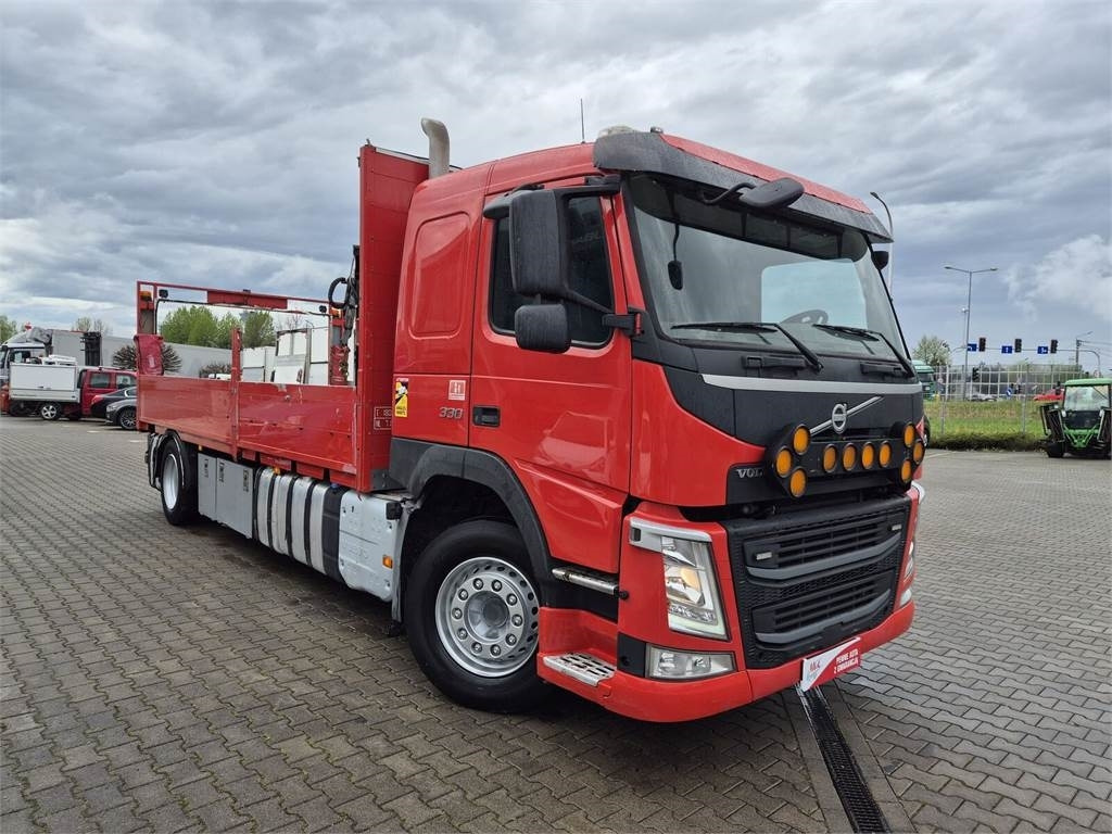 Volvo FM 330 / WEBASTO / HDS HIAB / 1 OWNER - 栏板式/ 平板卡车:图1 Volvo FM 330 / WEBASTO / HDS HIAB / 1 OWNER - 栏板式/ 平板卡车:图1