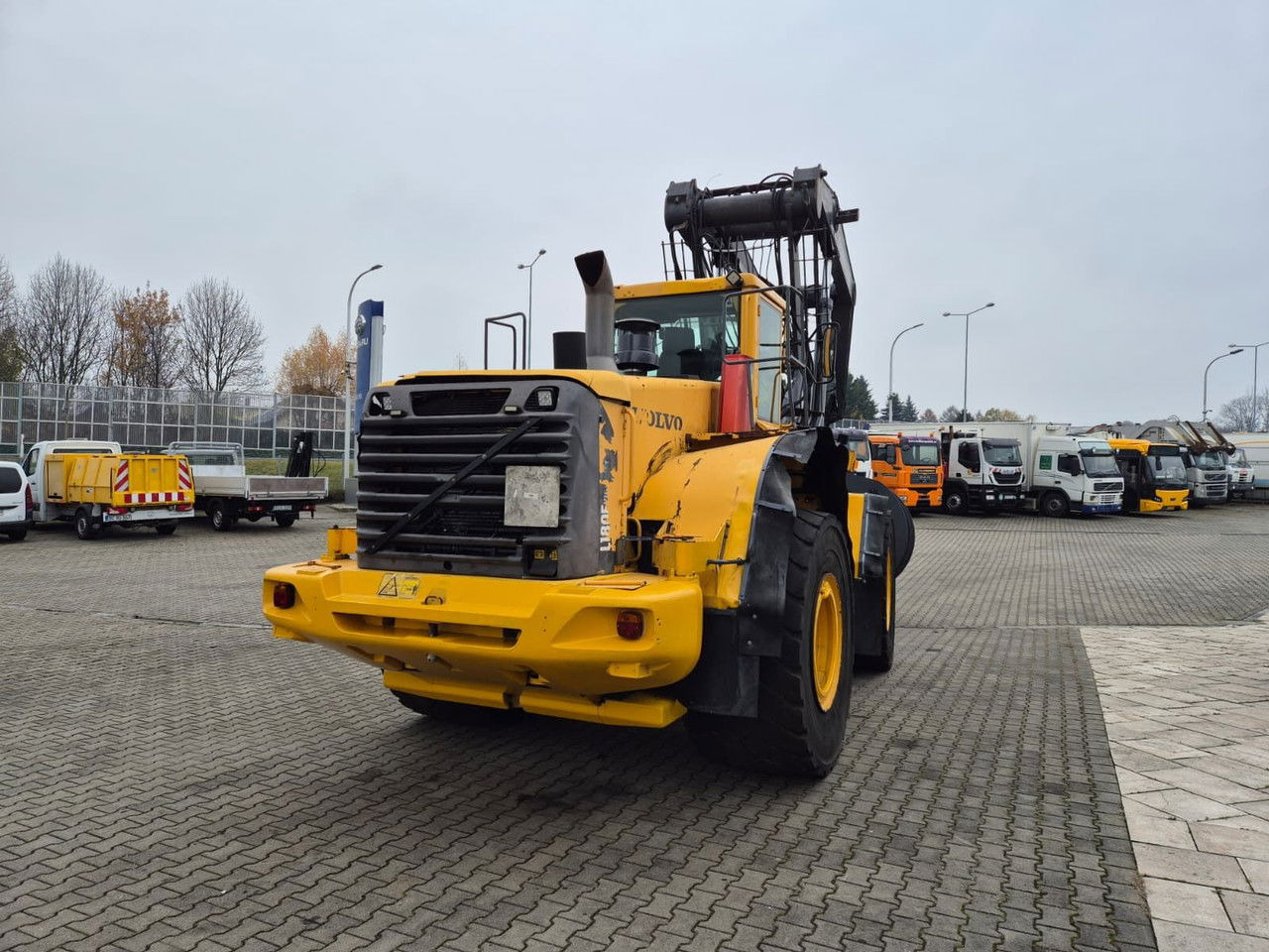 轮式装载机 Volvo L180 E：图8