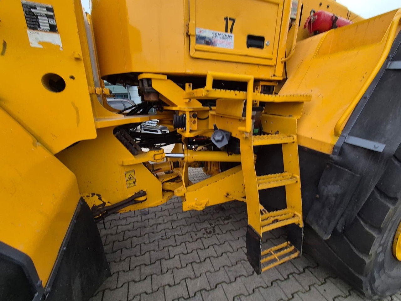 轮式装载机 Volvo L180 E：图15