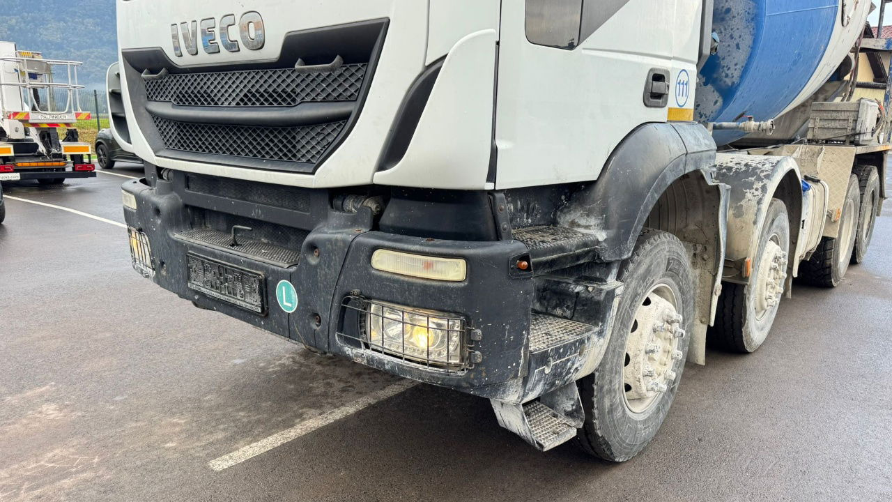 Iveco Trakker AD340TB45 8x4 mixer 10m3 - 混凝土搅拌车:图2 Iveco Trakker AD340TB45 8x4 mixer 10m3 - 混凝土搅拌车:图2