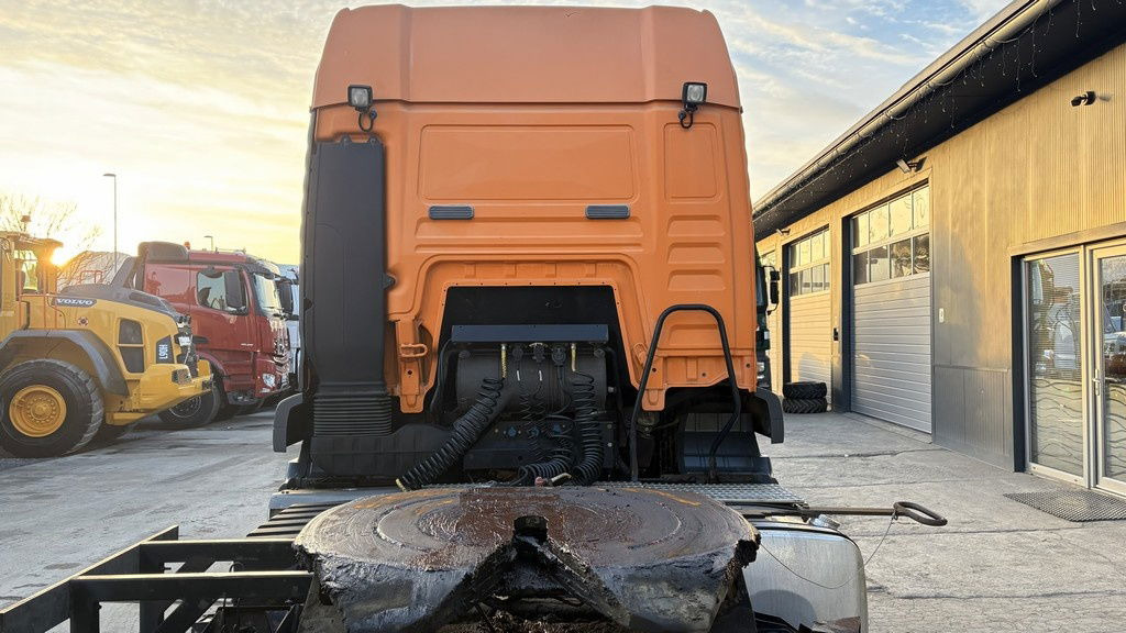 MAN TGA 18.430 4x2 tractor unit - new tyres - 牵引车:图4 MAN TGA 18.430 4x2 tractor unit - new tyres - 牵引车:图4