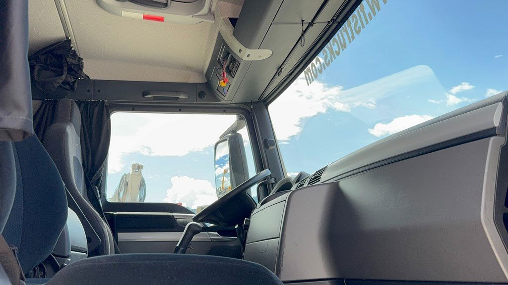 牵引车 MAN TGS 18.480 4X4 tractor unit - tipper hydraulics:图29 牵引车 MAN TGS 18.480 4X4 tractor unit - tipper hydraulics:图29