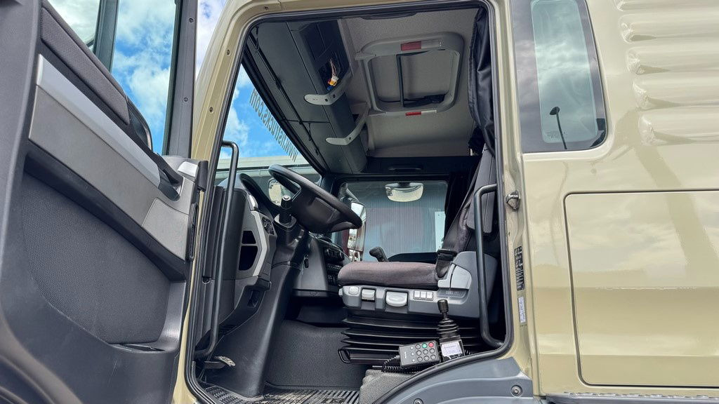 牵引车 MAN TGS 18.480 4X4 tractor unit - tipper hydraulics:图18 牵引车 MAN TGS 18.480 4X4 tractor unit - tipper hydraulics:图18