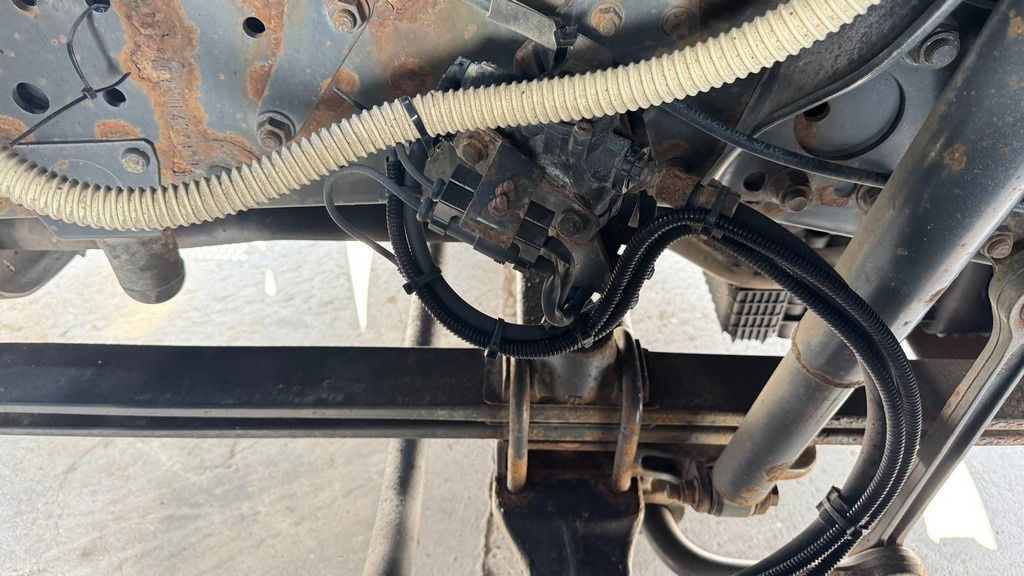 牵引车 Mercedes-Benz Actros 1841 LS 4x2 tractor unit - retarder：图9