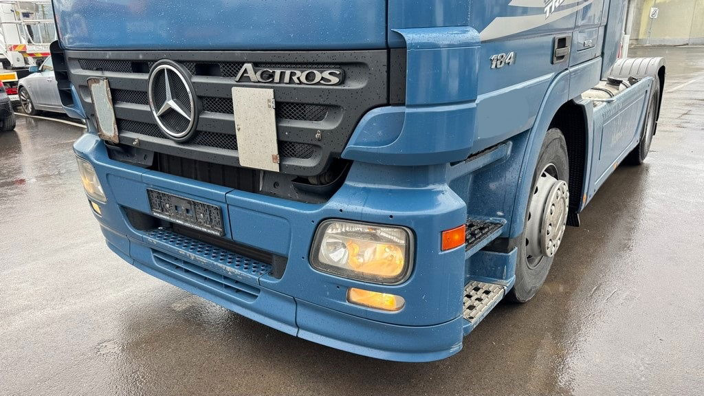 Mercedes-Benz Actros 1841 LS 4x2 tractor unit - retarder - 牵引车:图2 Mercedes-Benz Actros 1841 LS 4x2 tractor unit - retarder - 牵引车:图2