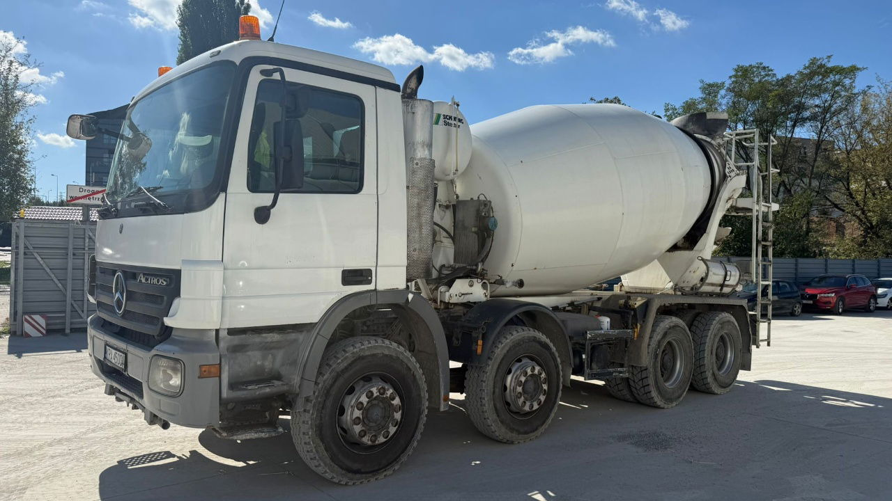 Mercedes-Benz Actros 3532 8x4 beton Schwing mixer 10m3 - 混凝土搅拌车:图2 Mercedes-Benz Actros 3532 8x4 beton Schwing mixer 10m3 - 混凝土搅拌车:图2