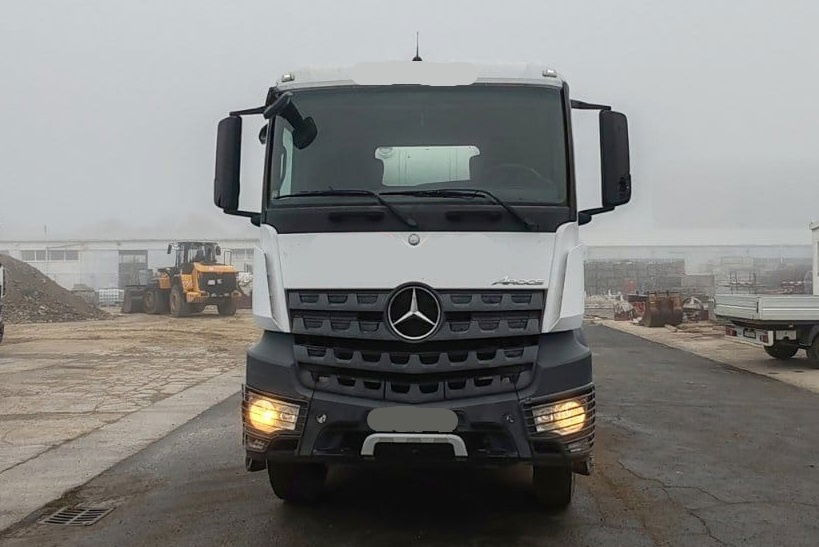 Mercedes-Benz Arocs 3240 8x4 9m3- 1.st owner - 混凝土搅拌车:图3 Mercedes-Benz Arocs 3240 8x4 9m3- 1.st owner - 混凝土搅拌车:图3