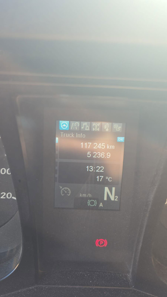 Mercedes-Benz Arocs 4142 8X4 cantoni tipper - 翻斗车:图5 Mercedes-Benz Arocs 4142 8X4 cantoni tipper - 翻斗车:图5