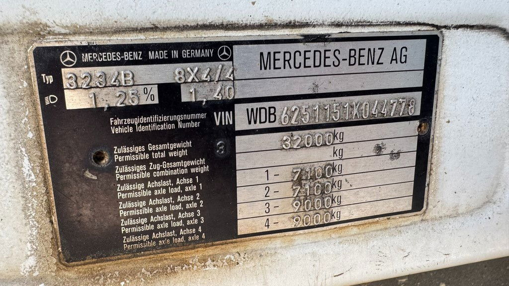 驾驶室底盘卡车 Mercedes-Benz SK 3234 8x4 chassis：图26