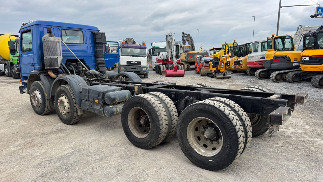 Scania 113H 310 8x4 chassis - full spring - 驾驶室底盘卡车:图5 Scania 113H 310 8x4 chassis - full spring - 驾驶室底盘卡车:图5
