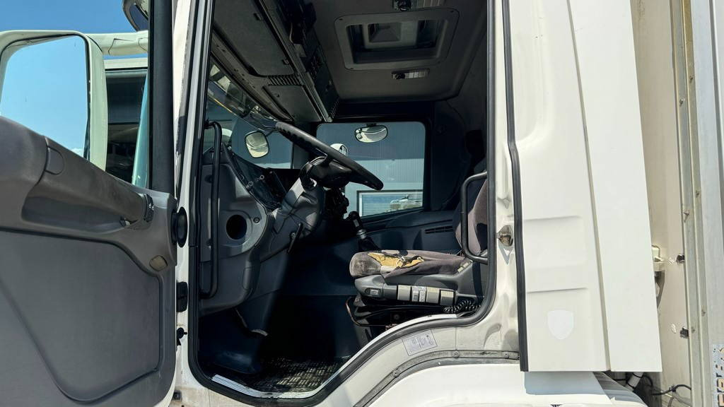 冷藏车 Scania R 114 6X2 carrier fridge - ramp：图24