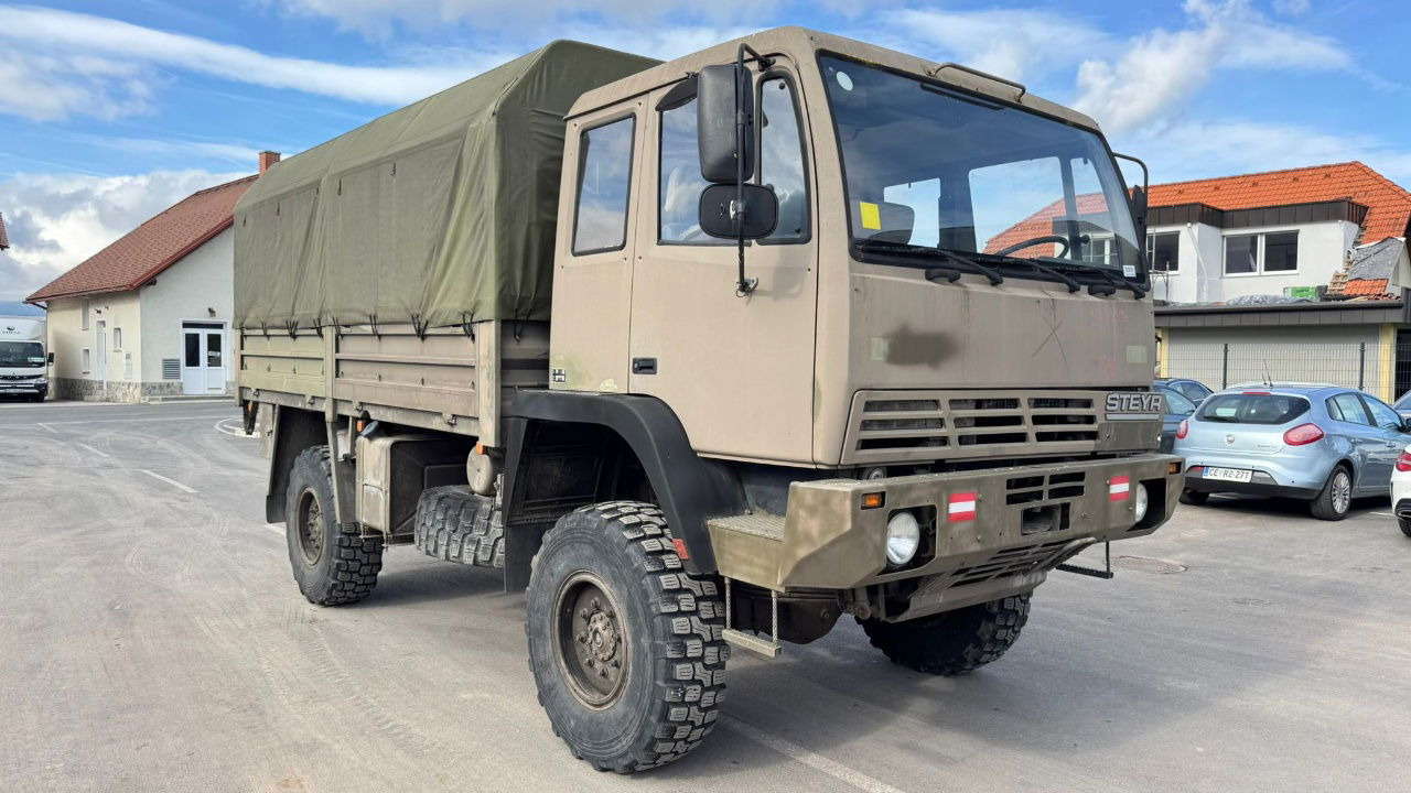 Steyr 12M18 4X4 stake body -  truck - 侧帘卡车:图2 Steyr 12M18 4X4 stake body -  truck - 侧帘卡车:图2