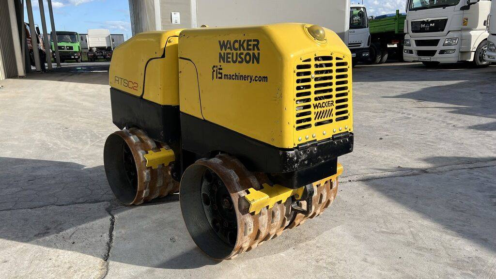 WACKER NEUSON Neuson RT 82 SC-2 - Remote Control - 小型碾压机:图3 WACKER NEUSON Neuson RT 82 SC-2 - Remote Control - 小型碾压机:图3