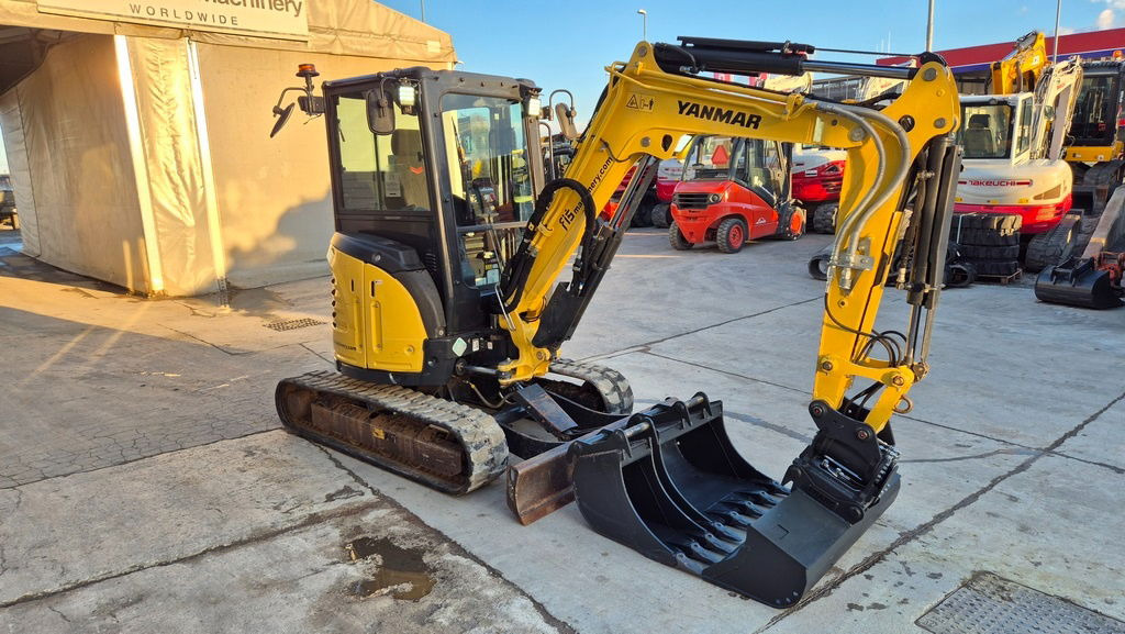 Yanmar VIO33-6 - Powertilt - 3X NEW Buckets - 2020 - 小型挖掘机:图2 Yanmar VIO33-6 - Powertilt - 3X NEW Buckets - 2020 - 小型挖掘机:图2