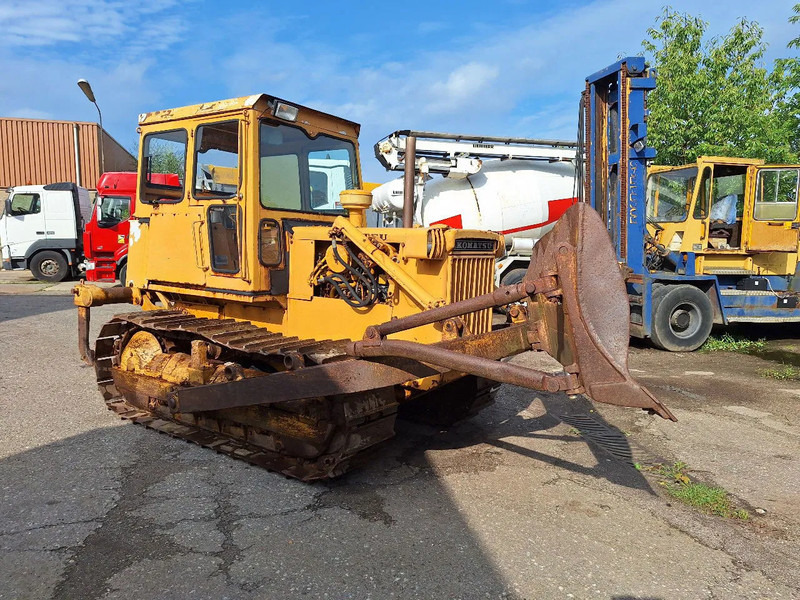 Komatsu D45-1 - 推土机:图2 Komatsu D45-1 - 推土机:图2