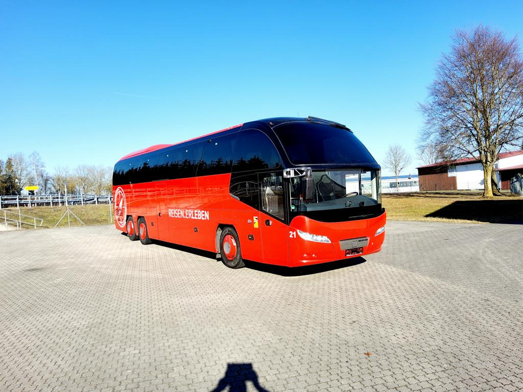 Neoplan Cityliner P15 Euro 6 / 53 Sitze - 长途客车:图1 Neoplan Cityliner P15 Euro 6 / 53 Sitze - 长途客车:图1