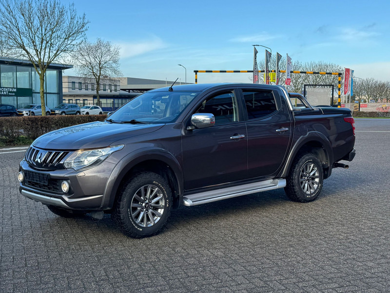 Mitsubishi L200 4*4 Cleartec Dubbel Cab airco - 皮卡车:图3 Mitsubishi L200 4*4 Cleartec Dubbel Cab airco - 皮卡车:图3