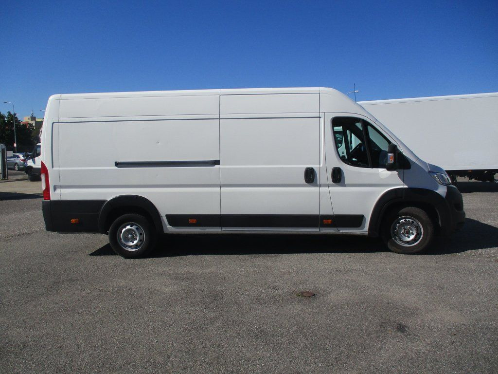 Citroën Jumper L4H2 - 无侧窗厢式货车:图2 Citroën Jumper L4H2 - 无侧窗厢式货车:图2