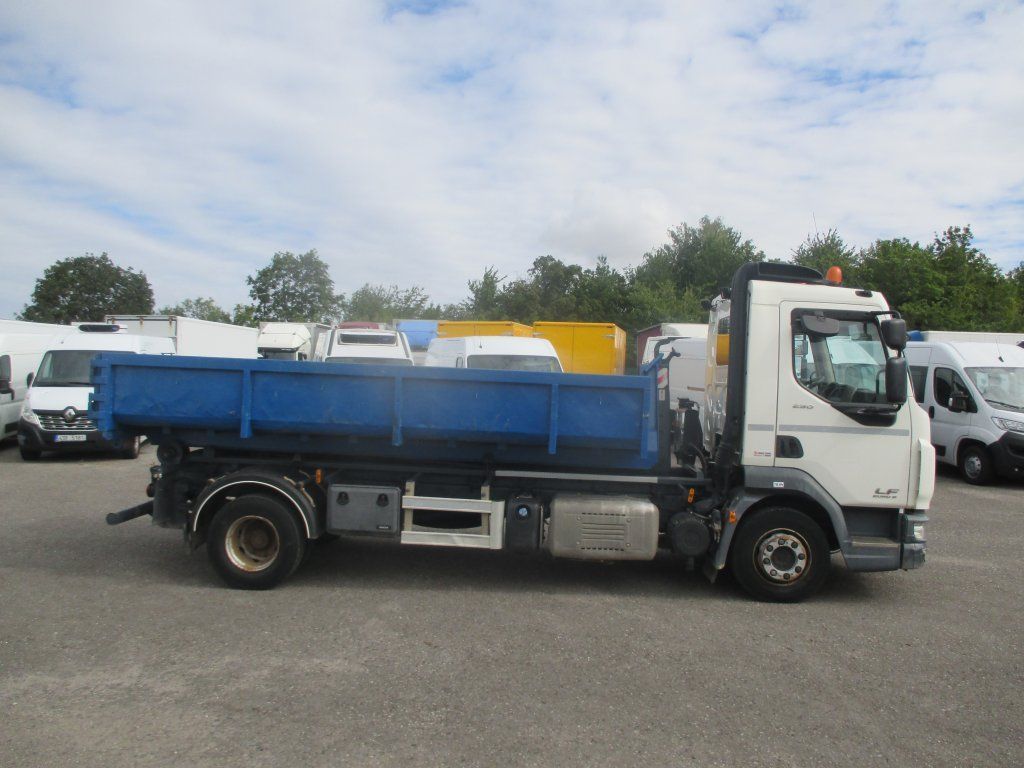 DAF LF 12.250 - 吊钩升降车:图5 DAF LF 12.250 - 吊钩升降车:图5