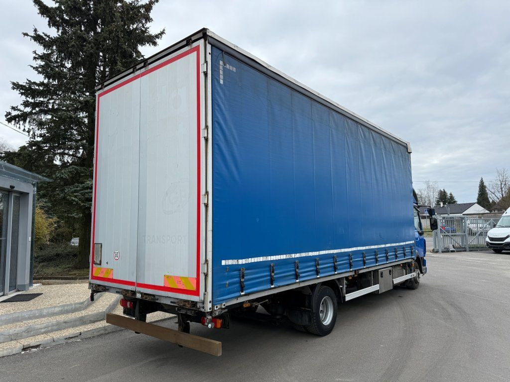 DAF LF220 EURO 6 - 侧帘卡车:图4 DAF LF220 EURO 6 - 侧帘卡车:图4