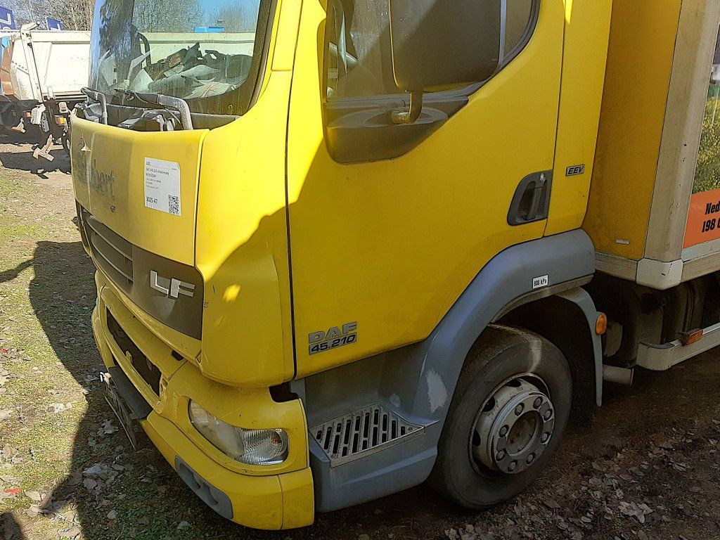 DAF LF45.210 mit Carrier Motorschaden engineproblem - 冷藏车:图3 DAF LF45.210 mit Carrier Motorschaden engineproblem - 冷藏车:图3