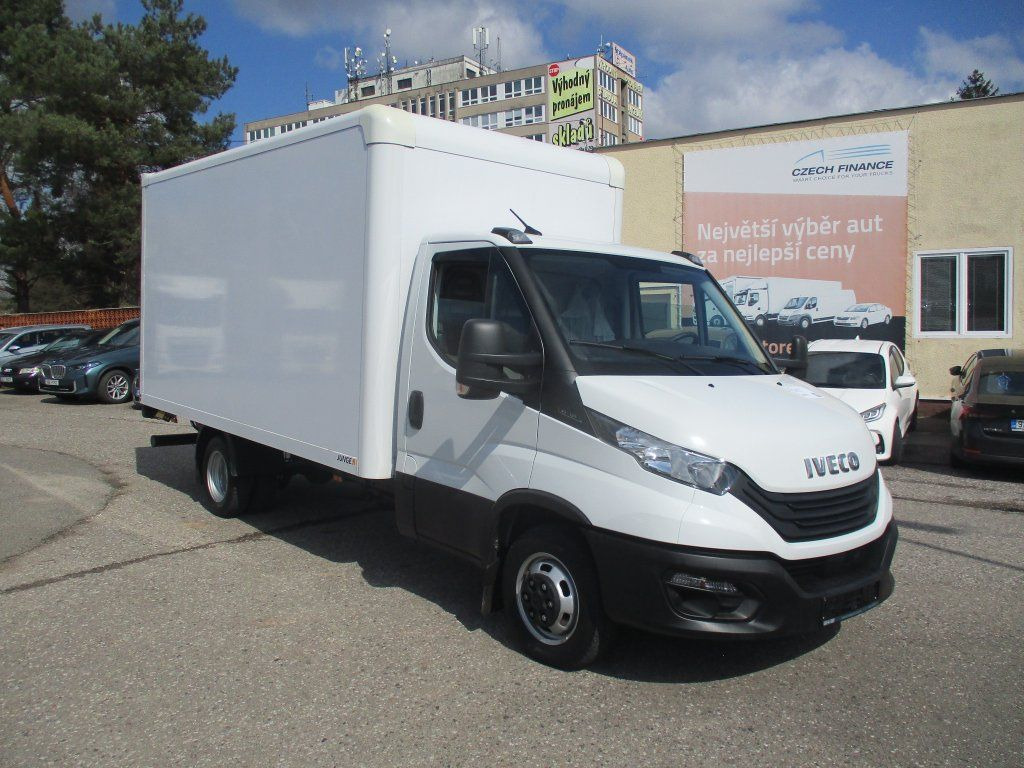 Iveco 35C16 Daily,2.3L Palfinger - 厢式货车:图3 Iveco 35C16 Daily,2.3L Palfinger - 厢式货车:图3