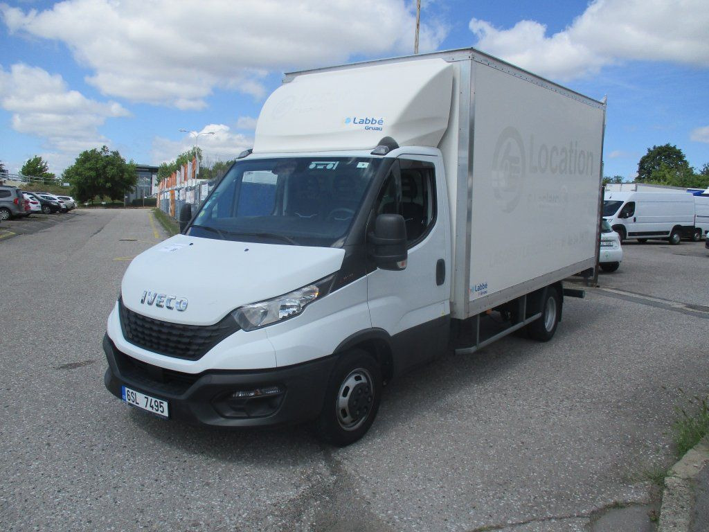 Iveco 35C16 Daily 3,0l - 厢式货车:图1 Iveco 35C16 Daily 3,0l - 厢式货车:图1