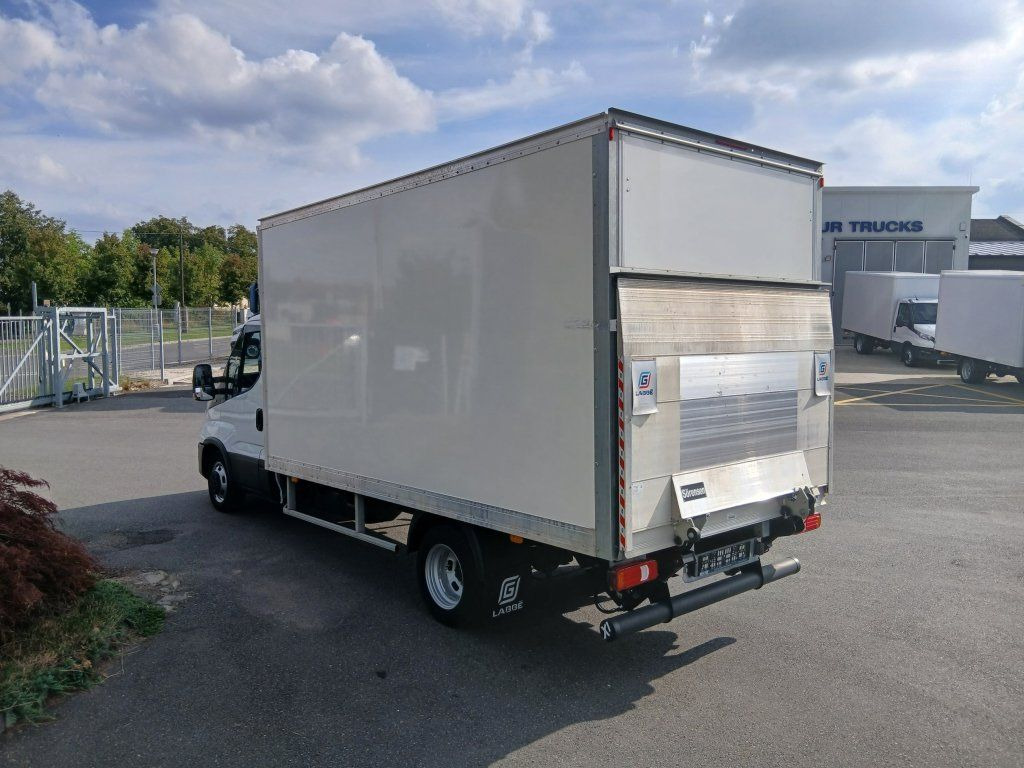 Iveco 35C16 Daily - 厢式货车:图5 Iveco 35C16 Daily - 厢式货车:图5