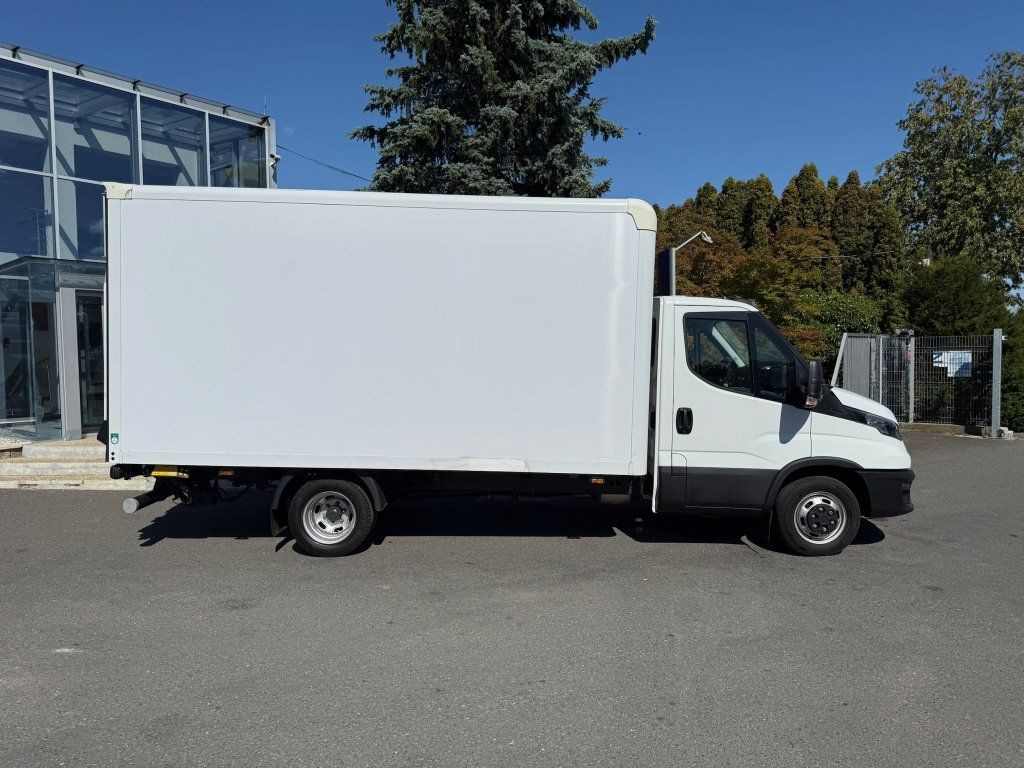 Iveco 35C16 Daily - 厢式货车:图3 Iveco 35C16 Daily - 厢式货车:图3