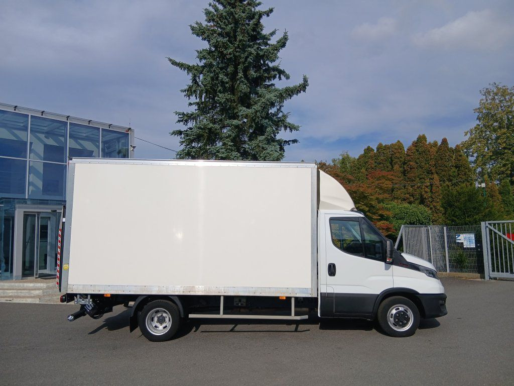 Iveco 35C16 Daily - 厢式货车:图3 Iveco 35C16 Daily - 厢式货车:图3