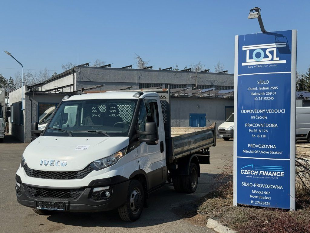 Iveco 35C17 Daily - 翻斗货车:图1 Iveco 35C17 Daily - 翻斗货车:图1
