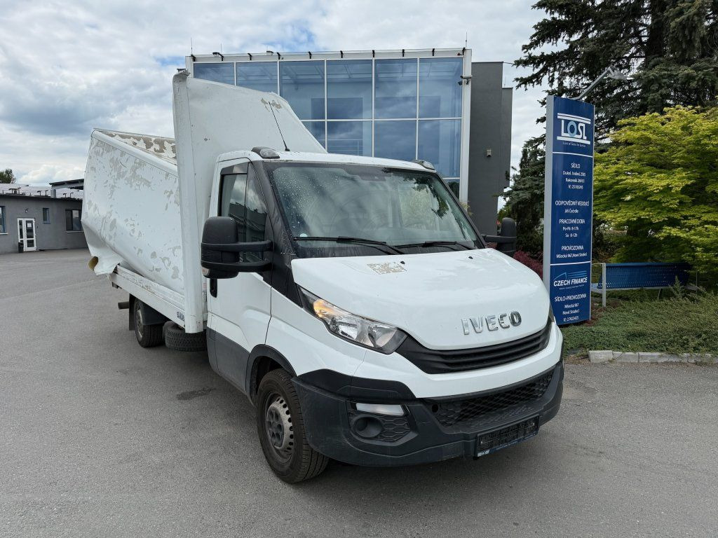 Iveco 35S16 Daily UNFAL - 厢式货车:图2 Iveco 35S16 Daily UNFAL - 厢式货车:图2