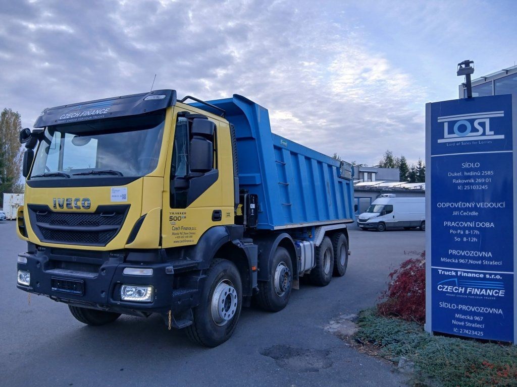 Iveco 410T50 8x4 S1 EURO 6 - 翻斗车:图1 Iveco 410T50 8x4 S1 EURO 6 - 翻斗车:图1
