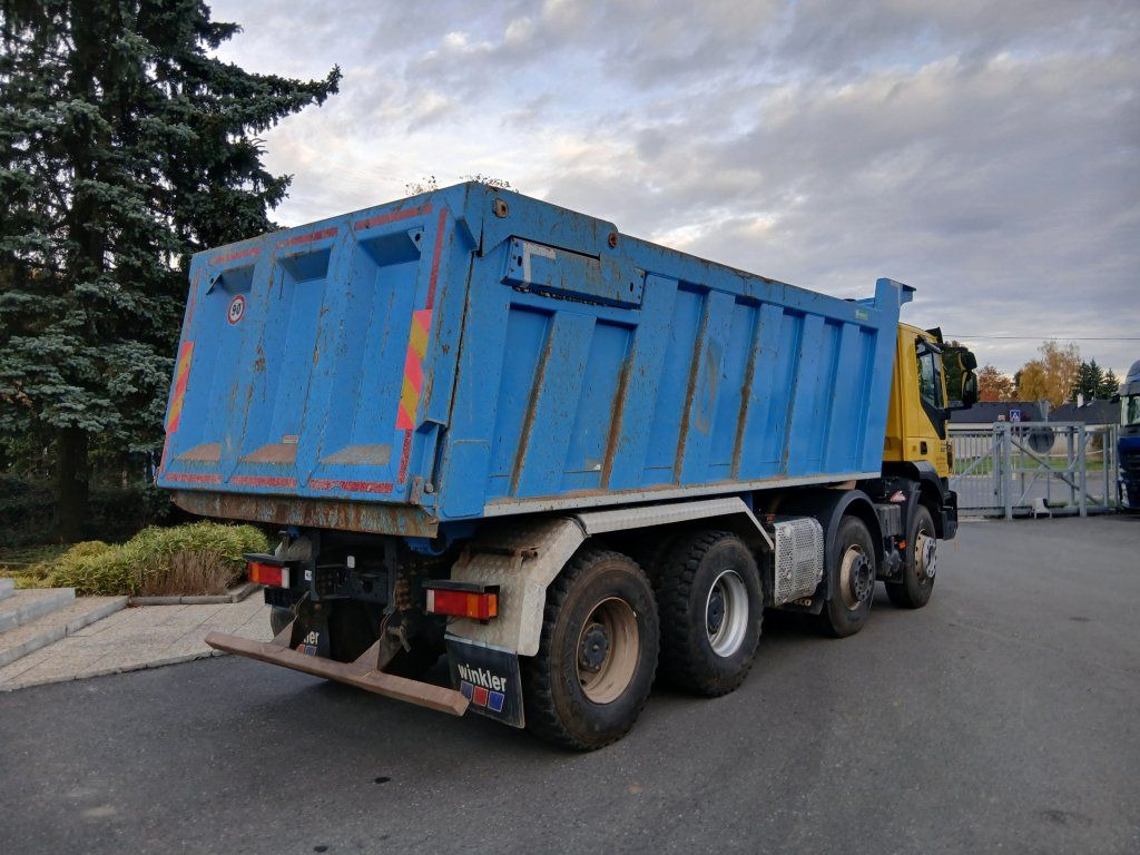 Iveco 410T50 8x4 S1 EURO 6 - 翻斗车:图4 Iveco 410T50 8x4 S1 EURO 6 - 翻斗车:图4
