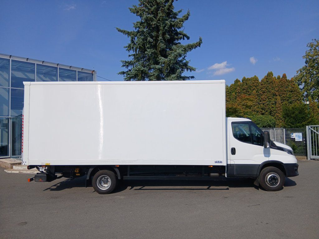 Iveco 72-210 (70C210) - 厢式货车:图4 Iveco 72-210 (70C210) - 厢式货车:图4