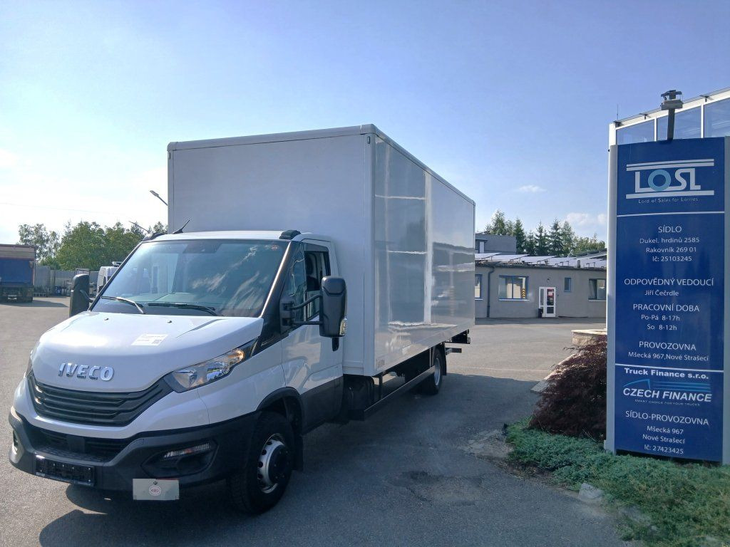 Iveco 72-210 (70C210) - 厢式货车:图1 Iveco 72-210 (70C210) - 厢式货车:图1