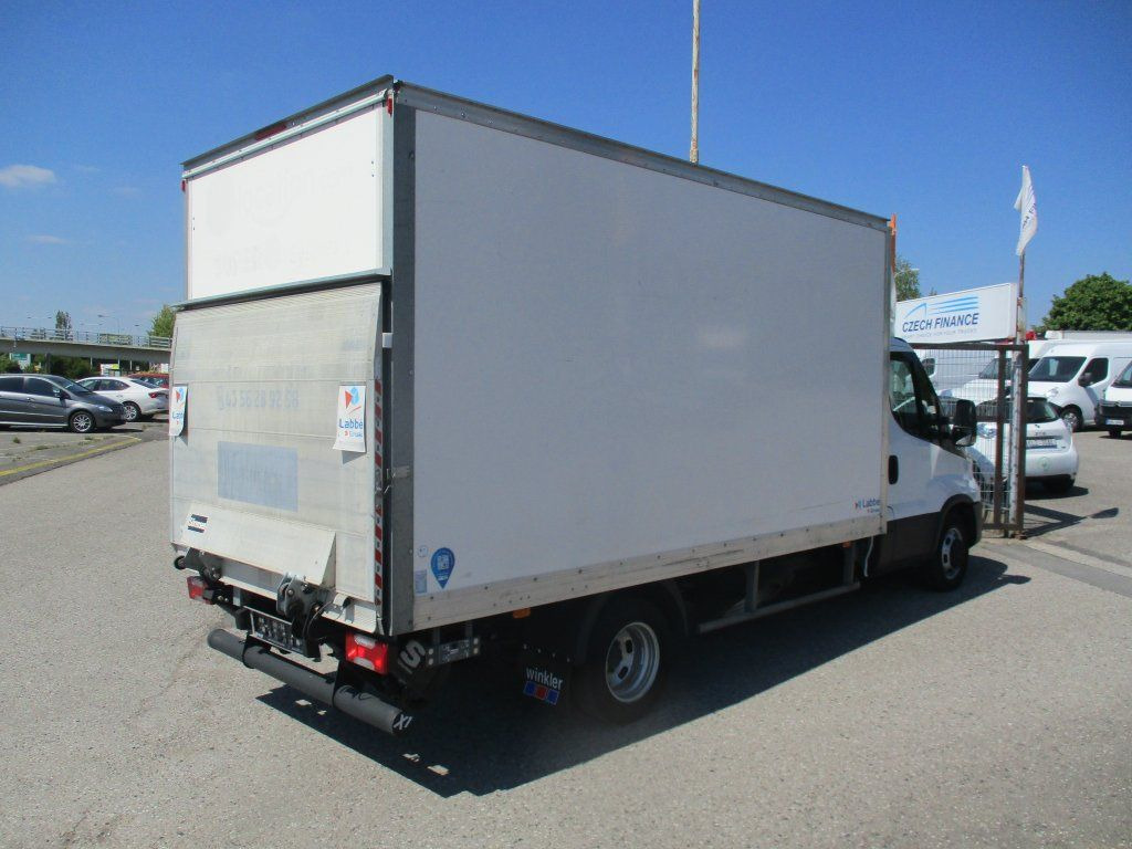Iveco Daily 35C16 3.0 - 厢式货车:图5 Iveco Daily 35C16 3.0 - 厢式货车:图5